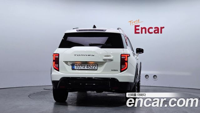 KG Mobility (SsangYong) Torres Gasoline 1.5 2WD Black Edition 2024 — фото 4