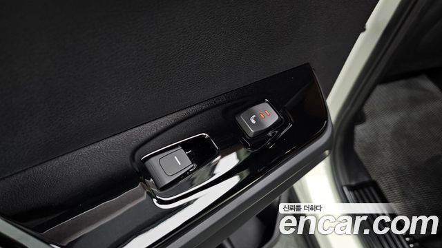 KG Mobility (SsangYong) Torres Gasoline 1.5 2WD Black Edition 2024 — фото 16