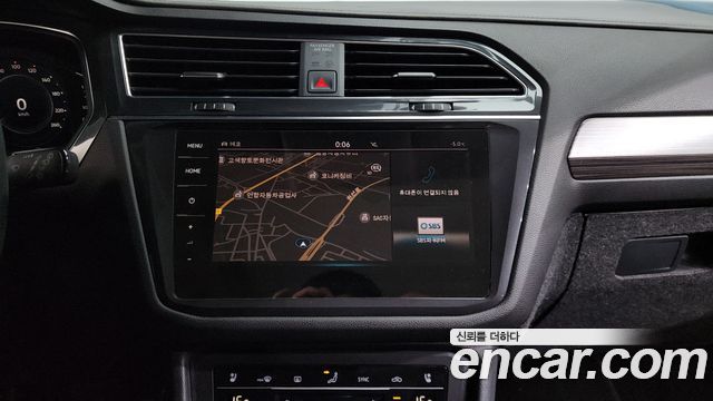 Volkswagen Tiguan Allspace 2.0 TSI Prestige 2023 — фото 19