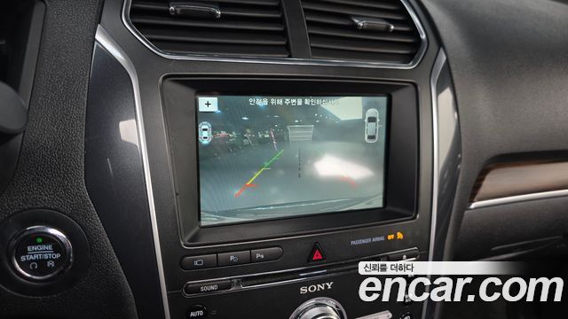 Ford Explorer 2.3 Limited 4WD 5th 2018 — фото 16