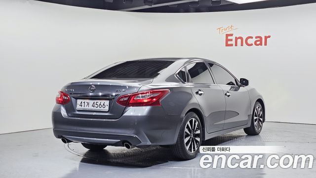 Nissan Altima 2.5 Smart L33 2018 — фото 2