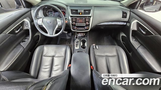 Nissan Altima 2.5 Smart L33 2018 — фото 7
