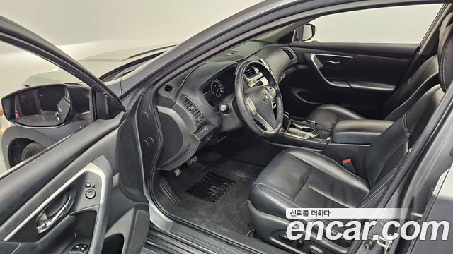 Nissan Altima 2.5 Smart L33 2018 — фото 10