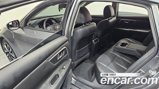 Nissan Altima 2.5 Smart L33 2018 — фото 11