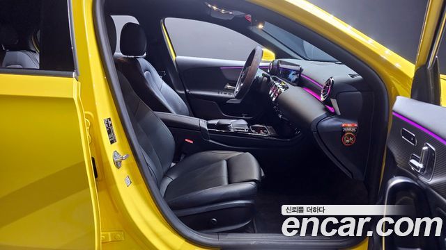 Mercedes-Benz A-Class (W177) A220 Hatchback 2022 — фото 11