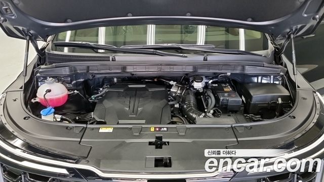 Kia Carnival (IV) Gasoline 9-Seater Hi Limousine (7-seater Limousine(Special vehicle) 2024 — фото 5