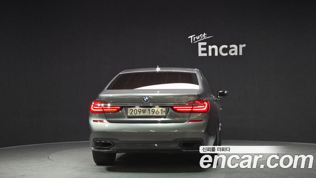 BMW 7 Series (G11) 740d xDrive M Sport 2017 — фото 4