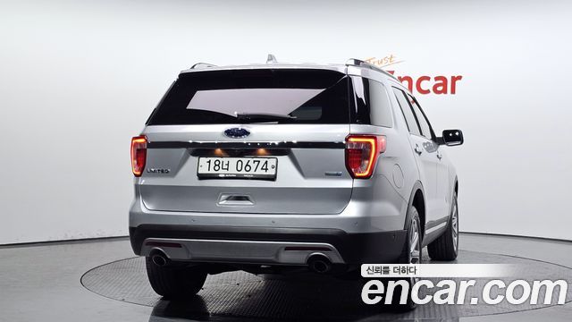 Ford Explorer 2.3 Limited 4WD 5th 2016 — фото 4