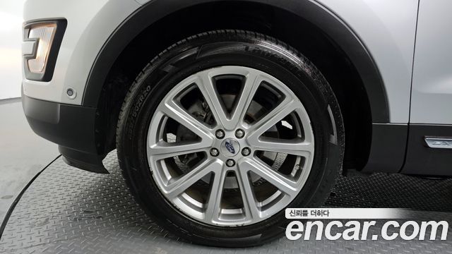 Ford Explorer 2.3 Limited 4WD 5th 2016 — фото 5