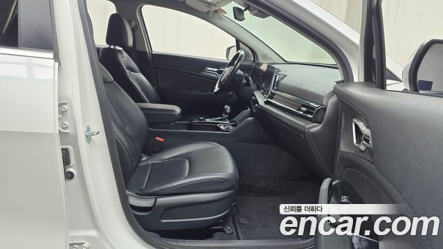 Kia Sportage (V) Gasoline 1.6 Turbo 2WD Trendy 2022 — фото 11