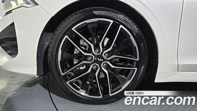 Kia K5 (III) 1.6 Turbo Noblesse 2022 — фото 24