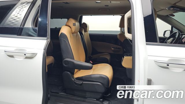 Kia Carnival (IV) Diesel 9-Seater Noblesse 2023 — фото 12