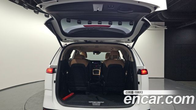 Kia Carnival (IV) Diesel 9-Seater Noblesse 2023 — фото 20