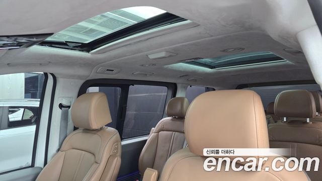 Hyundai Staria 4WD Lounge 9-Seater Inspiration 2023 — фото 18