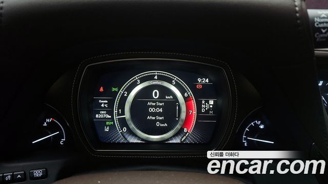 Lexus LS500 (V) 3.5 Luxury AWD 2018 — фото 8