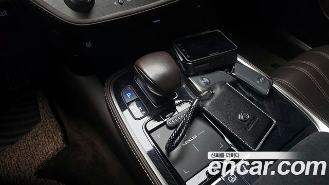 Lexus LS500 (V) 3.5 Luxury AWD 2018 — фото 9