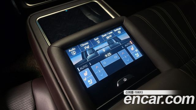 Lexus LS500 (V) 3.5 Luxury AWD 2018 — фото 18