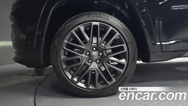 Jeep Compass (II) S 2.4 AWD 2022 — фото 5