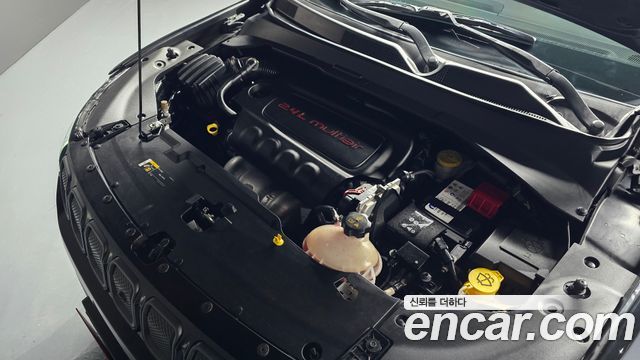 Jeep Compass (II) S 2.4 AWD 2022 — фото 6