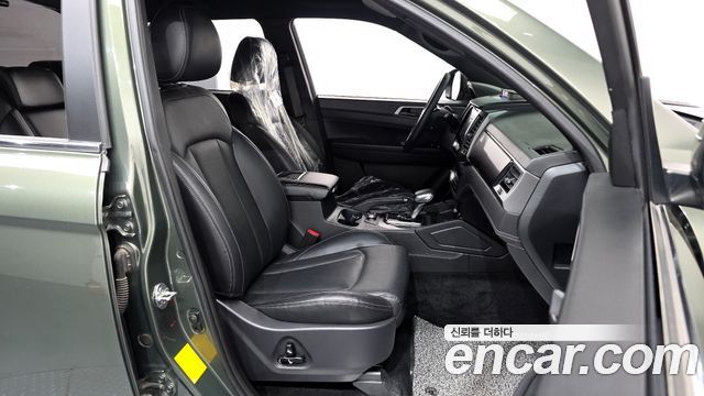 KG Mobility (SsangYong) Rexton Sports Khan Diesel 2.2 4WD Expedition 2023 — фото 11