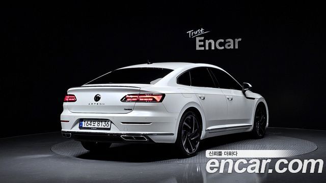 Volkswagen Arteon 2.0 TDI R-LIINE 4Motion 2022 — фото 2