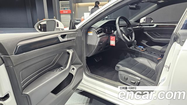 Volkswagen Arteon 2.0 TDI R-LIINE 4Motion 2022 — фото 11