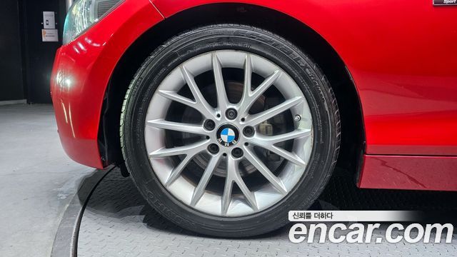 BMW 1 Series (F20) 118d Sport 5Door 2015 — фото 5