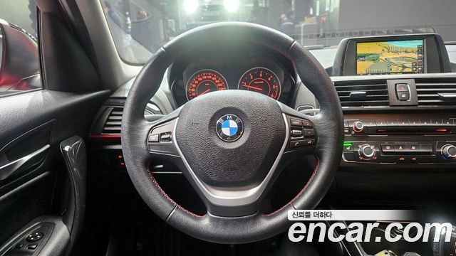 BMW 1 Series (F20) 118d Sport 5Door 2015 — фото 14