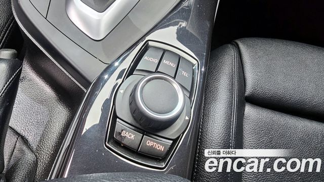 BMW 1 Series (F20) 118d Sport 5Door 2015 — фото 18