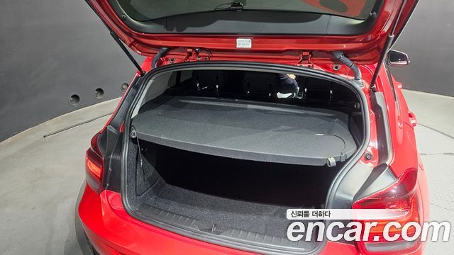 BMW 1 Series (F20) 118d Sport 5Door 2015 — фото 20