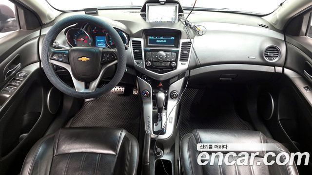 Chevrolet Cruze 1.8 LTZ+ 2012 — фото 7