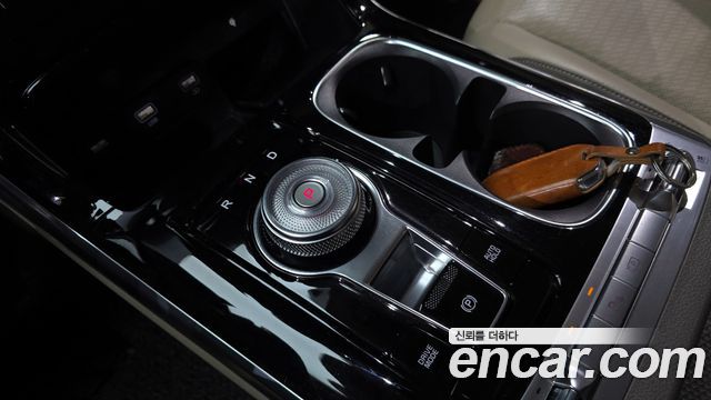 Kia Carnival (IV) Gasoline 7-Seater Signature 2021 — фото 9