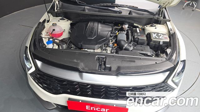 Kia Sportage (V) Diesel 2.0 2WD Prestige 2022 — фото 6
