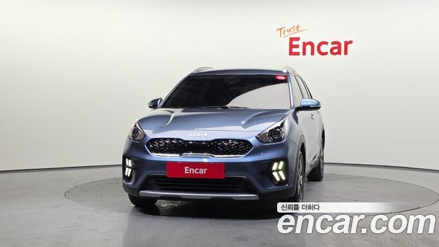Kia Niro 1.6 HEV Prestige 2022 — фото 3