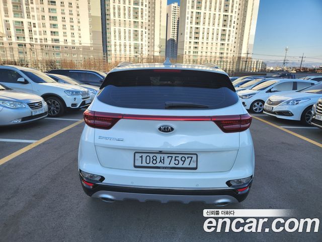 Kia Sportage The Bold Diesel 2.0 2WD Prestige 2021 — фото 5