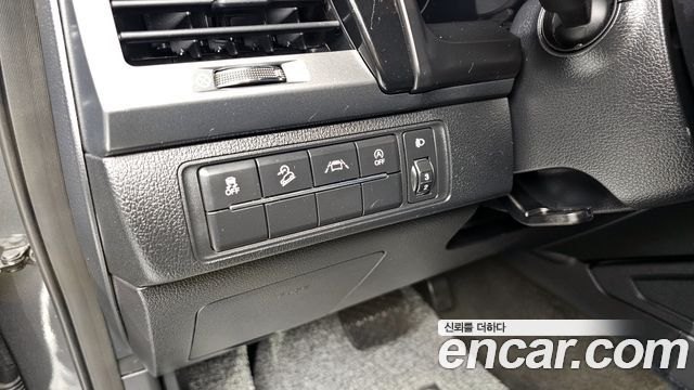 KG Mobility (SsangYong) Rexton Sports Khan Diesel 2.2 4WD Prestige 2022 — фото 14