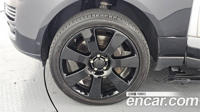 Land Rover Range Rover (IV) 4.4 SDV8 AB DIESEL 2015 — фото 5