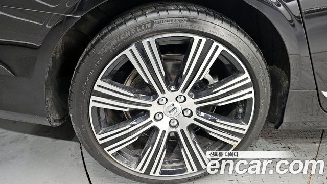 Volvo S90 B6 AWD Ultimate Bright 2023 — фото 5