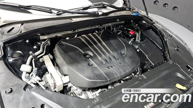 Volvo S90 B6 AWD Ultimate Bright 2023 — фото 6