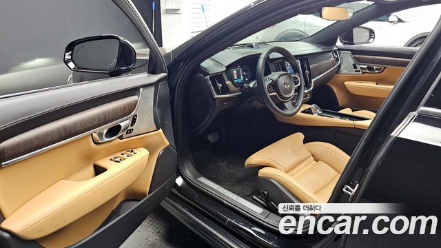 Volvo S90 B6 AWD Ultimate Bright 2023 — фото 10