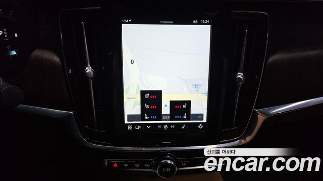 Volvo S90 B6 AWD Ultimate Bright 2023 — фото 14