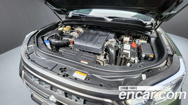 KG Mobility (SsangYong) Rexton Sports Khan Diesel 2.2 4WD Prestige 2023 — фото 6