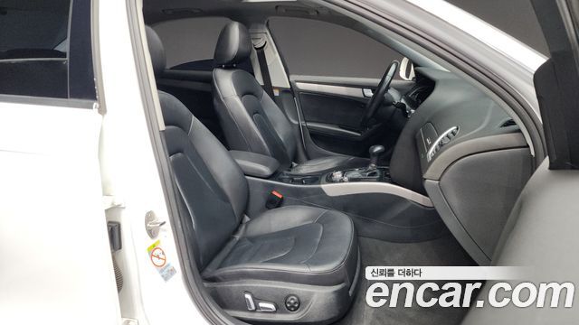 Audi A4 35 TDI Quattro Dynamic B8 2015 — фото 11