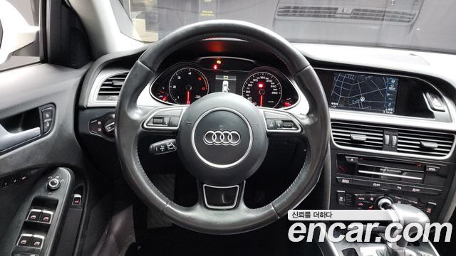 Audi A4 35 TDI Quattro Dynamic B8 2015 — фото 13