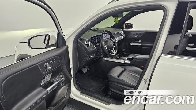 Mercedes-Benz GLB-Class (X247) GLB220 2020 — фото 11