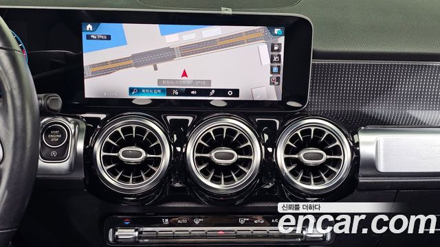 Mercedes-Benz GLB-Class (X247) GLB220 2020 — фото 14