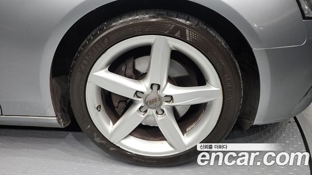 Audi A4 2.0 TFSI Quattro Dynamic B8 2012 — фото 5