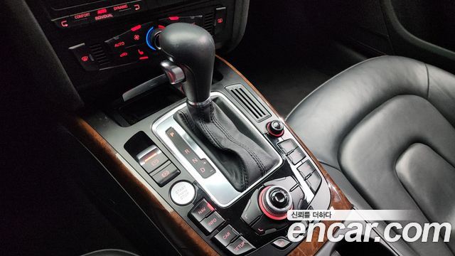 Audi A4 2.0 TFSI Quattro Dynamic B8 2012 — фото 9