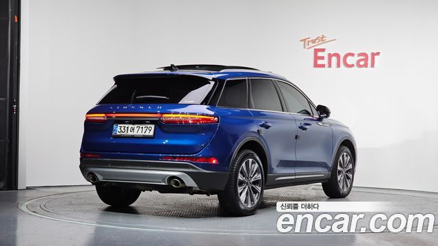 Lincoln Corsair 2.0 Reserve AWD 2020 — фото 2