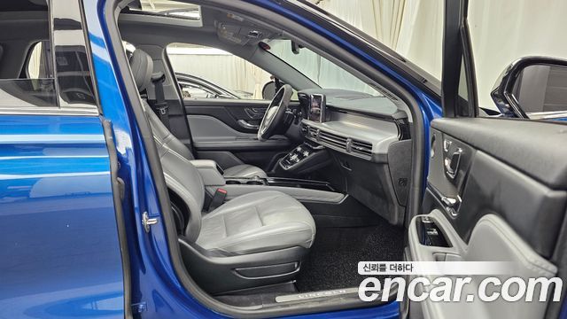 Lincoln Corsair 2.0 Reserve AWD 2020 — фото 11
